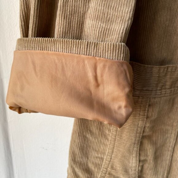 Beige Corduroy Blazer / Veston en corduroy beige - Picture 5 of 5